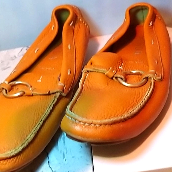 Prada slip on - Picture 1 of 6
